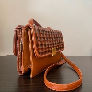 Small crossbody thatched vintage brown bag faux leather